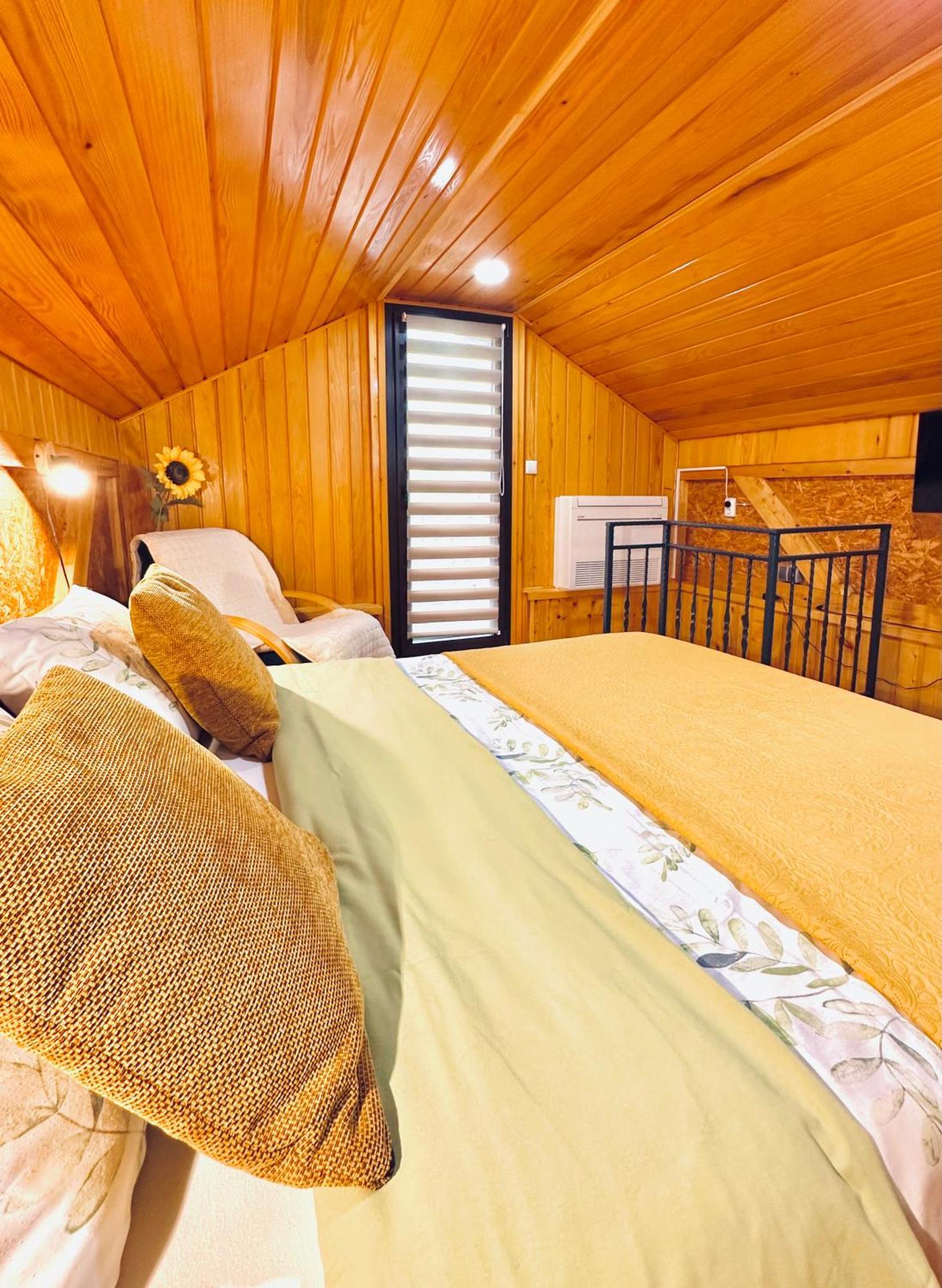 Apartments Sanja Rakovica Eksteriør bilde