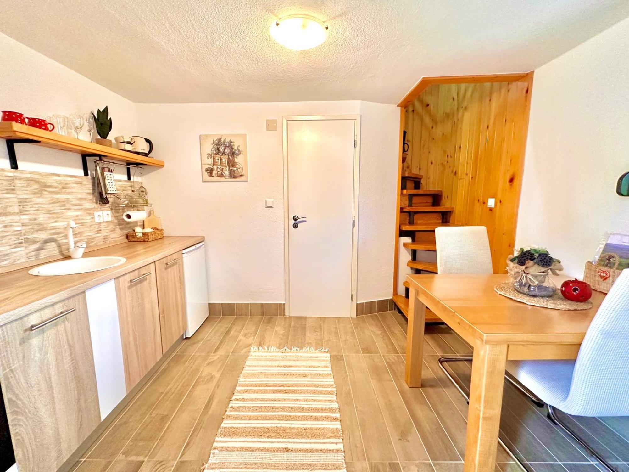 Apartments Sanja Rakovica Eksteriør bilde