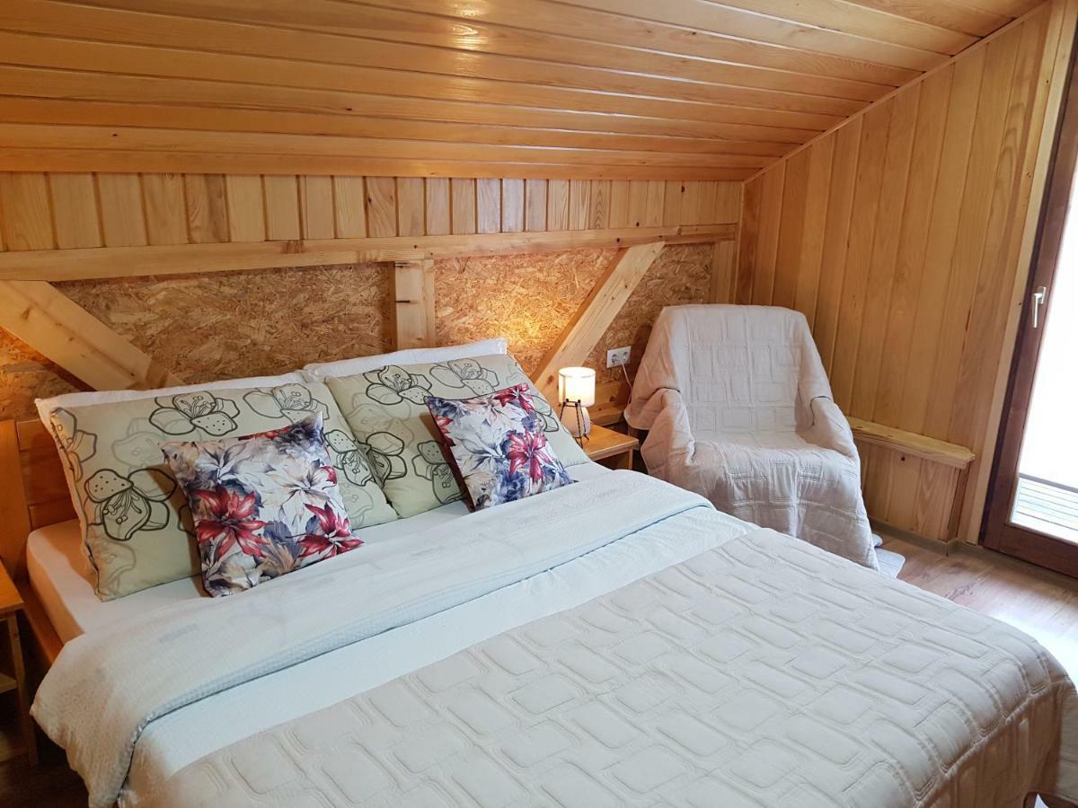 Apartments Sanja Rakovica Eksteriør bilde