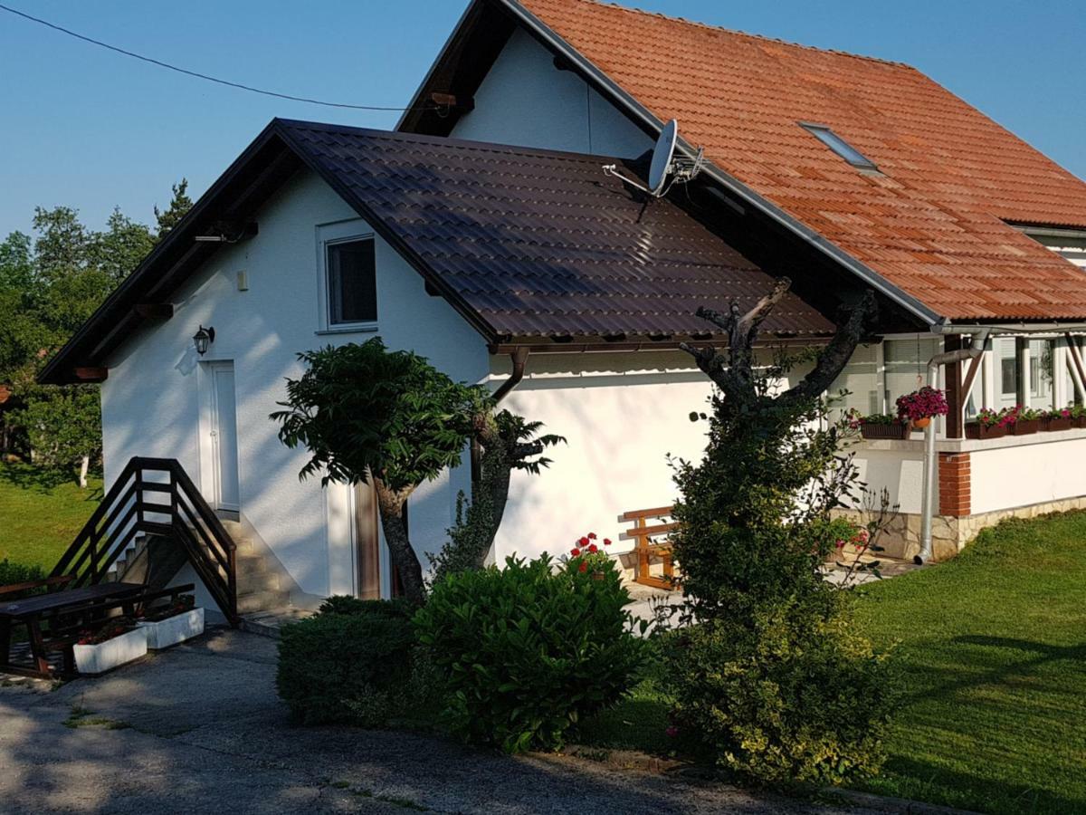 Apartments Sanja Rakovica Eksteriør bilde